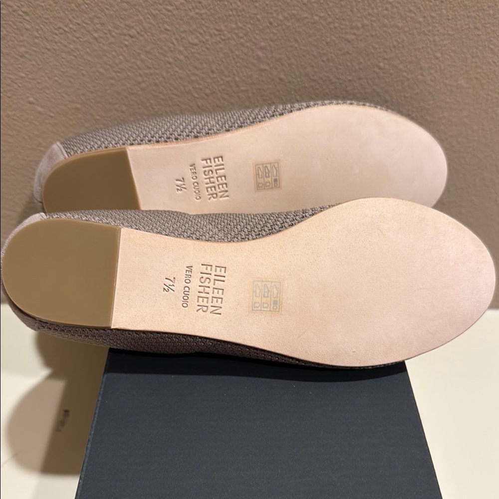 Eileen Fisher Taupe Suede Wedge Ballet Flats - Picture 6 of 6